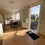 Domaine De La לינה וארוחת בוקר 3*
