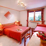 Domaine De La 3*