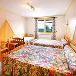 Domaine De La Bed & Breakfast 3*