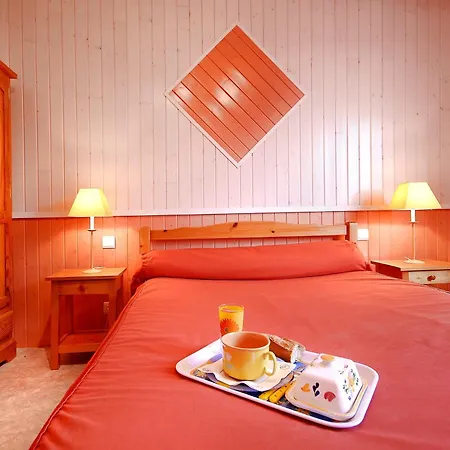 Domaine De La فندق مبيت وإفطار 3*