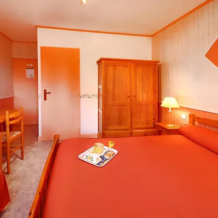 Domaine De La فندق مبيت وإفطار 3*