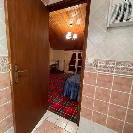 Domaine De La فندق مبيت وإفطار 3*